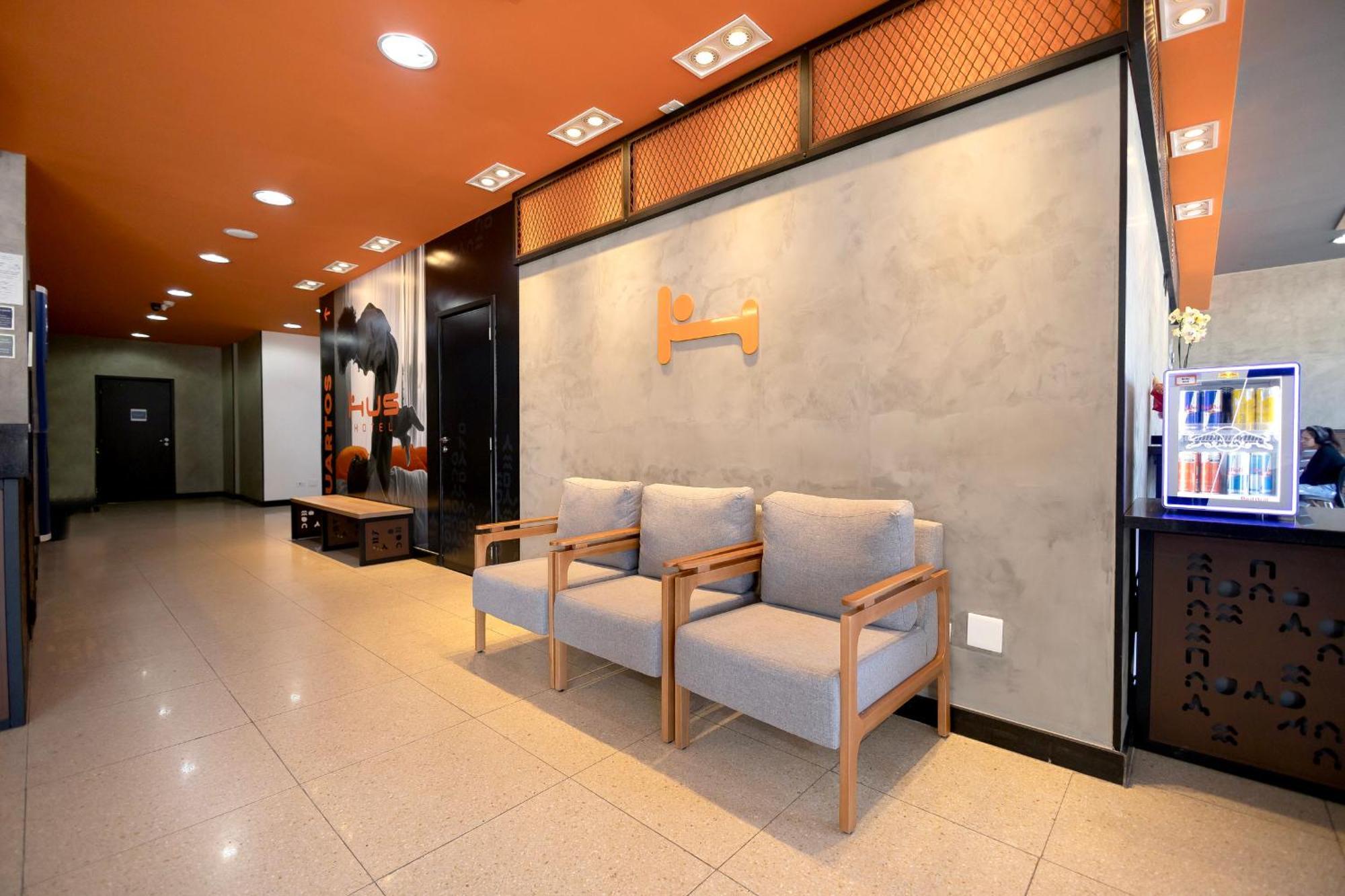 Hus Hotel Maringa Exterior photo