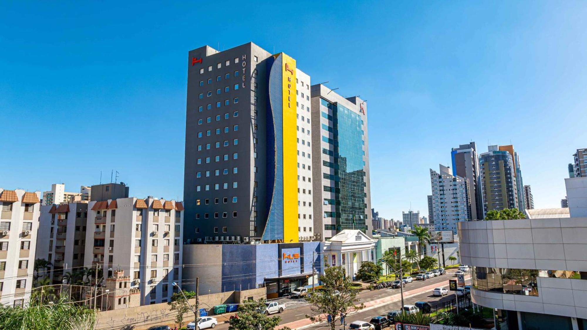 Hus Hotel Maringa Exterior photo